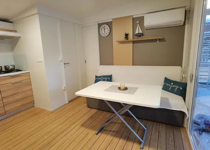 Camping Adria Summer 4*