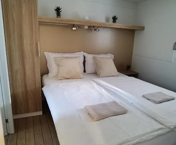 Adria Summer Kemping